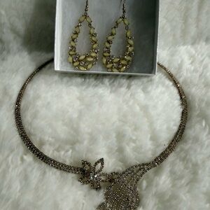 Gold-Tone Crystal Floral Necklace with Pale Yellow Teardrop Earrings